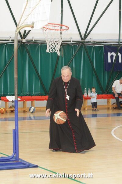 110924 basket 143_tn.jpg